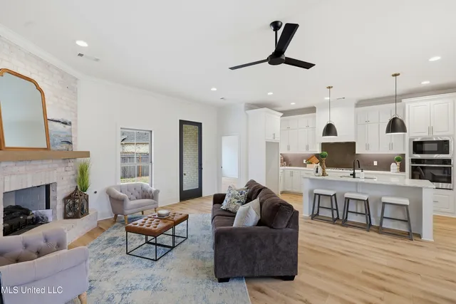 $405,000 | 230 Bronson Bend, Flowood, MS 39232