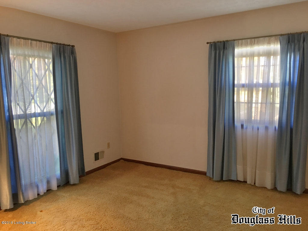 709 Moser Road Louisville, KY 40243 - Photo 31 of 43 Bedroom_02
