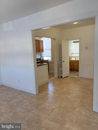 $1,100 | 803-805 White Horse Park, Unit B4, Haddon Township, NJ 08107