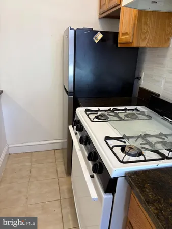 $1,100 | 803-805 White Horse Park, Unit B4, Haddon Township, NJ 08107
