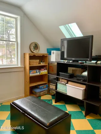 $679,000 | 139 West Center Road, West Stockbridge, MA 01266