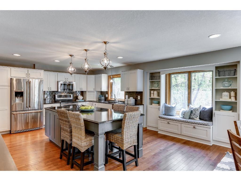8529 Virginia Road Bloomington, MN 55438 - Photo 3 of 24