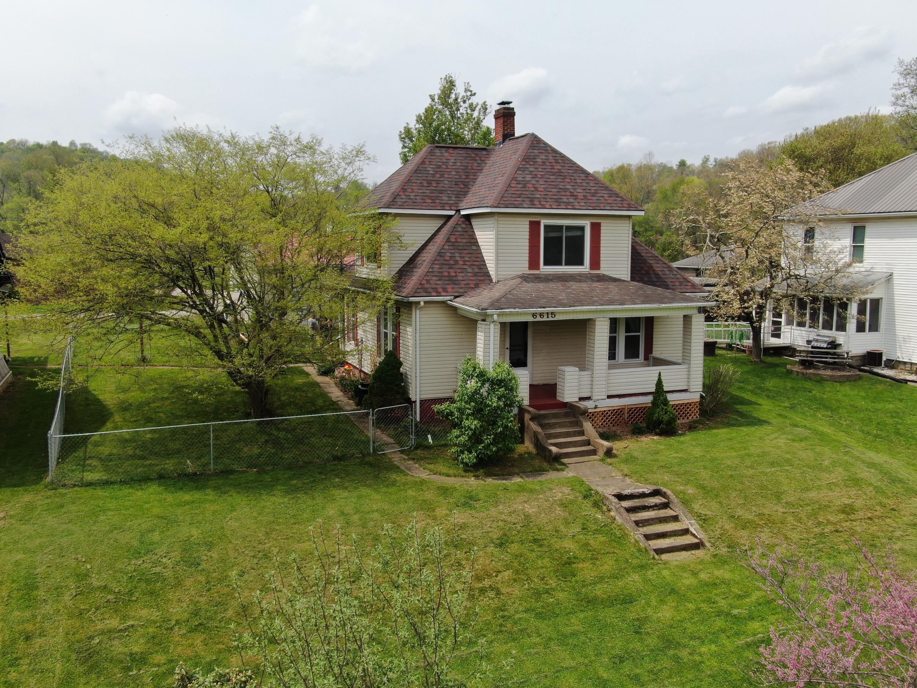 6615 Ceramic Road Crooksville, OH 43731 - Photo 2 of 18