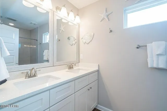 $2,900 | 6320 Beach Drive, Panama City, FL 32408