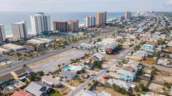 $2,900 | 6320 Beach Drive, Panama City, FL 32408