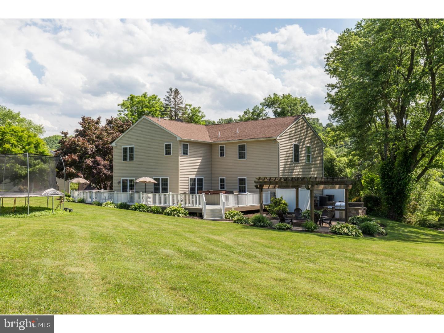 917 Laurel Road Coatesville, PA 19320 - Photo 21 of 25 Back Yard