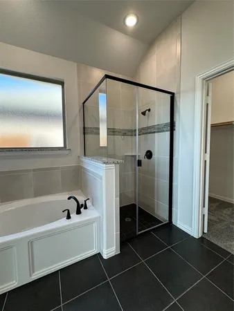 $2,995 | 115 Bowling Green Avenue, Red Oak, TX 75154