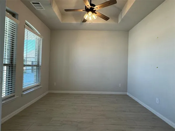 $2,995 | 115 Bowling Green Avenue, Red Oak, TX 75154