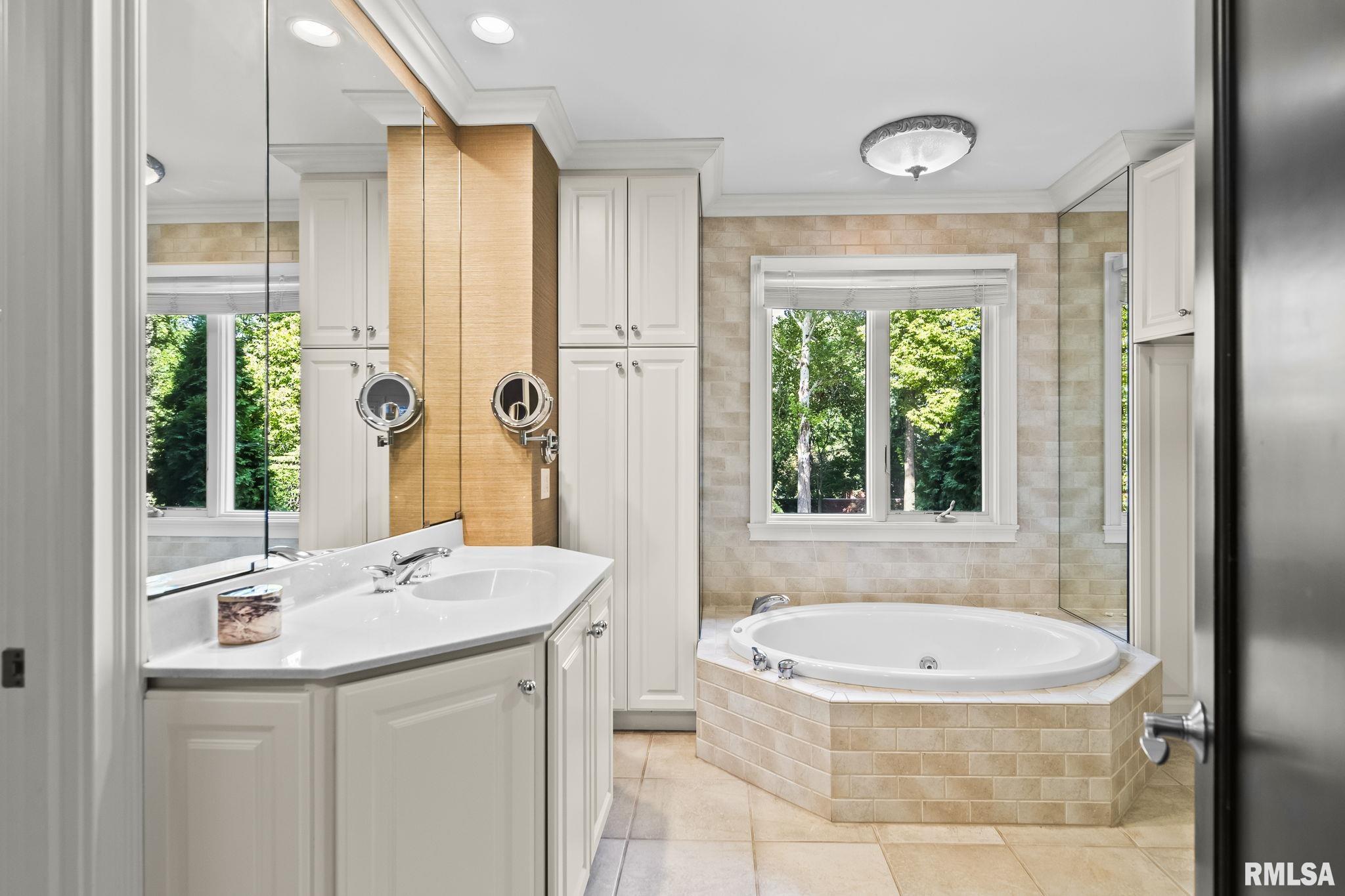 2100 South Illini Road Springfield, IL 62704 - Photo 48 of 77 Gallery Image 48