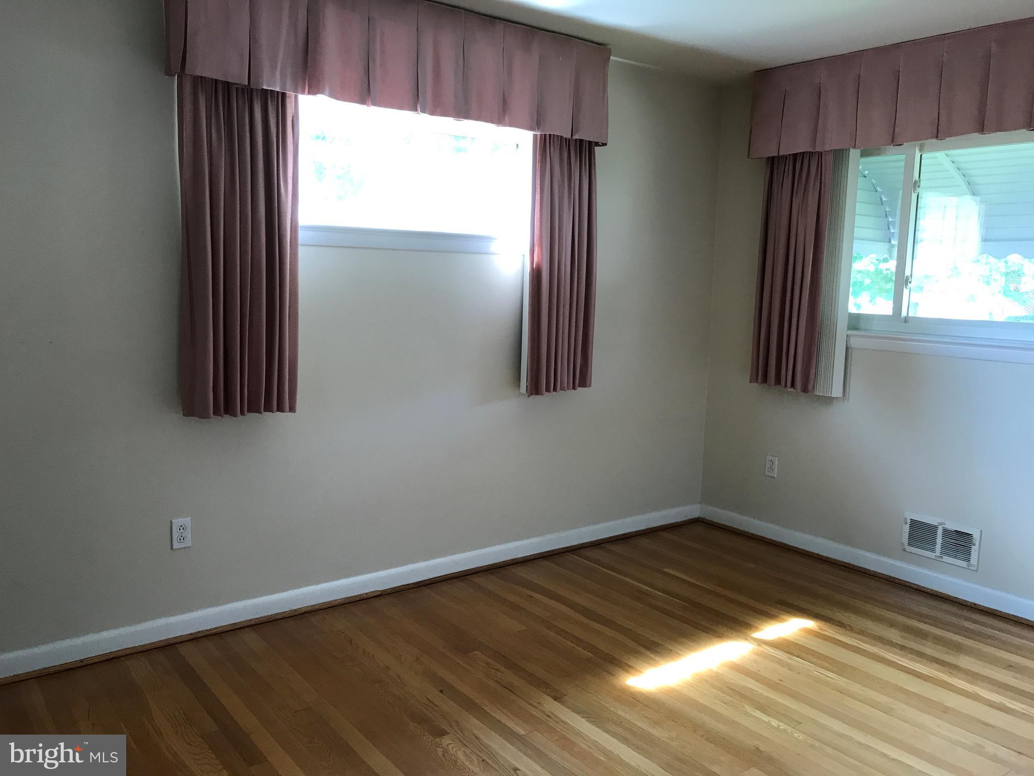 928 Ray Road Hyattsville, MD 20783 - Photo 12 of 27 Bedroom #2