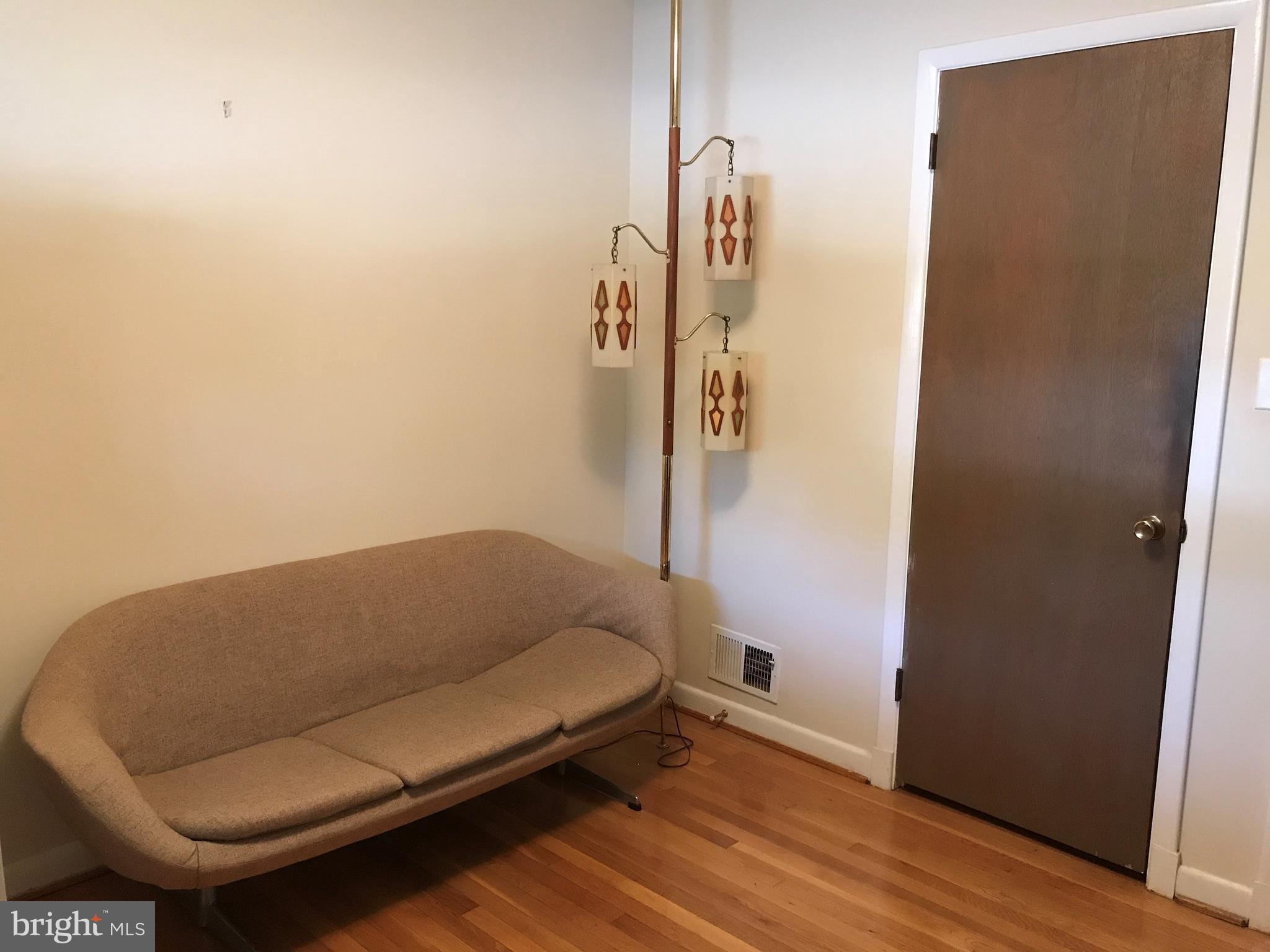 928 Ray Road Hyattsville, MD 20783 - Photo 13 of 27 Bedroom #3