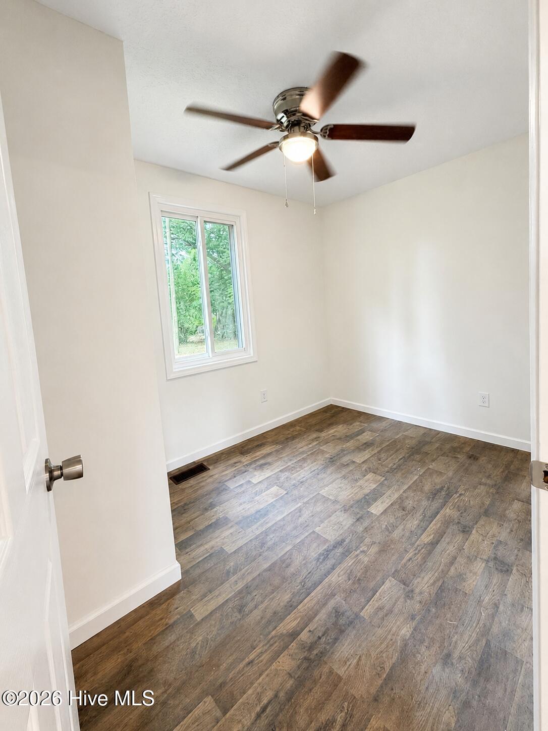 2010 Virginia Avenue Augusta, GA 30906 - Photo 24 of 37 16_bright_airy_interior_with_ceiling_fan