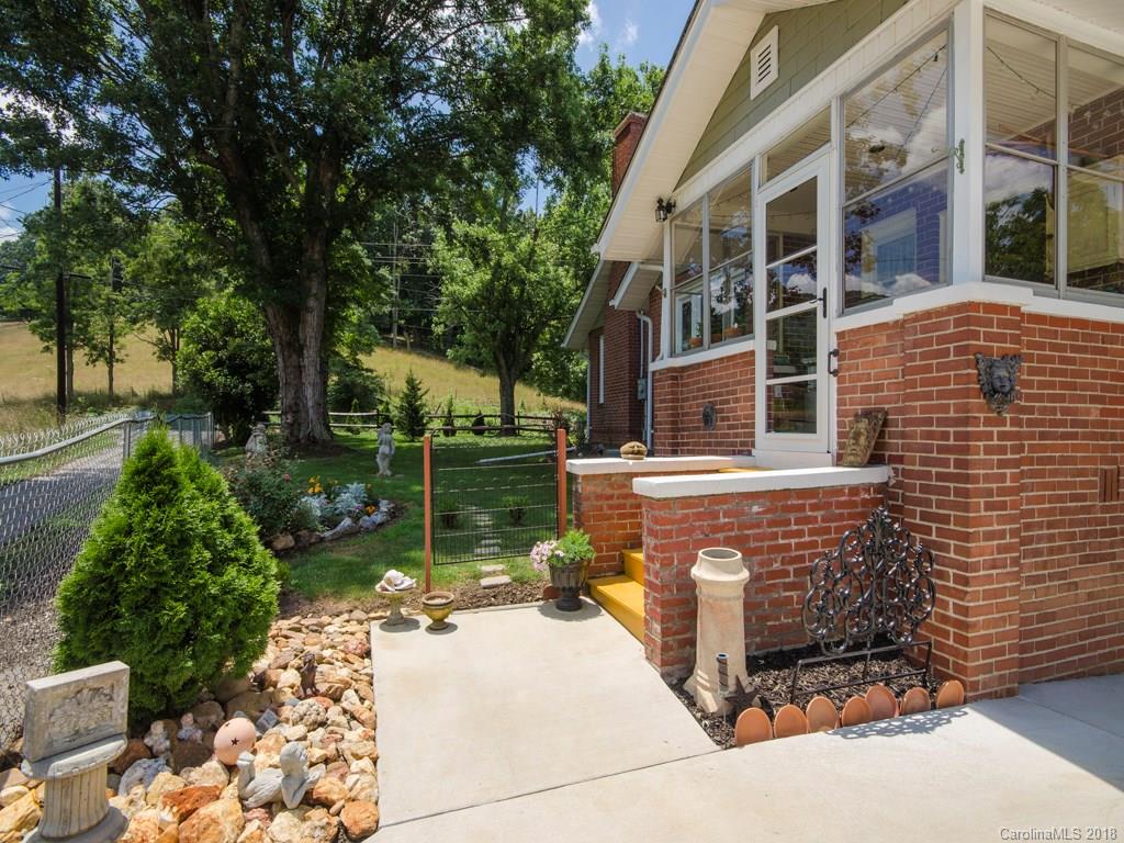 5285 Old Clyde Road Clyde, NC 28721 - Photo 16 of 24