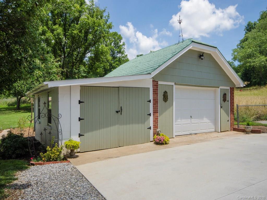 5285 Old Clyde Road Clyde, NC 28721 - Photo 17 of 24