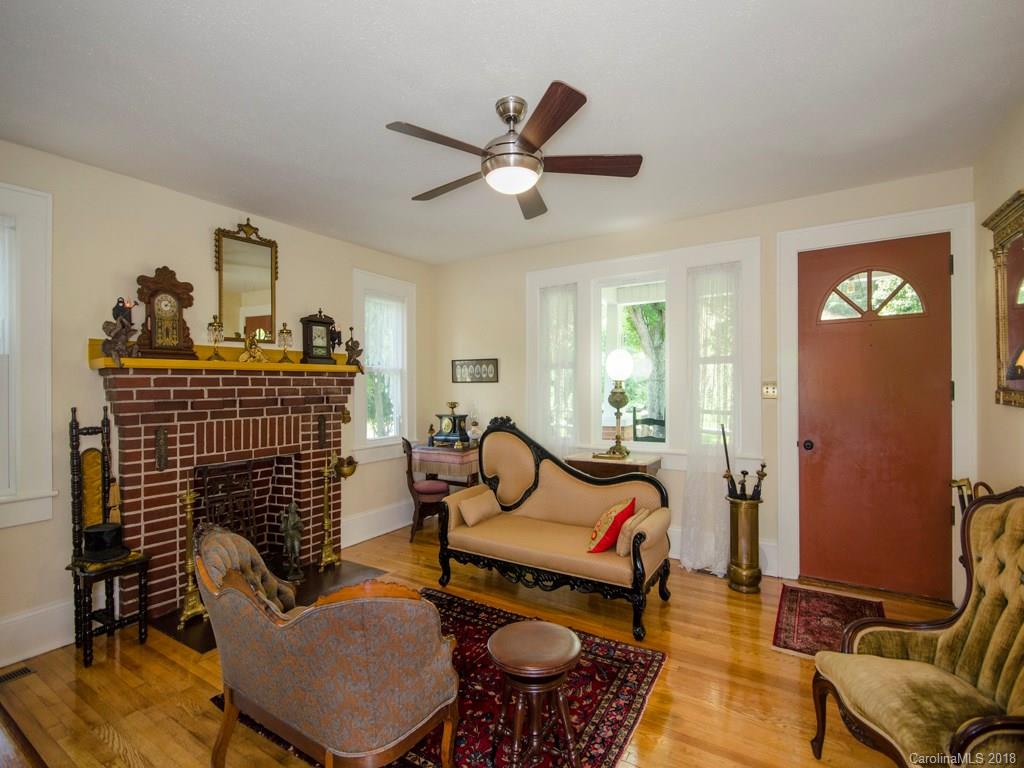 5285 Old Clyde Road Clyde, NC 28721 - Photo 3 of 24