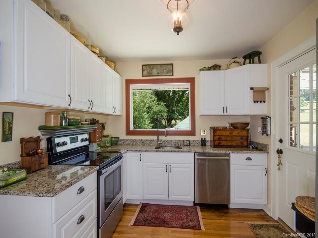 5285 Old Clyde Road Clyde, NC 28721 - Photo 5 of 24