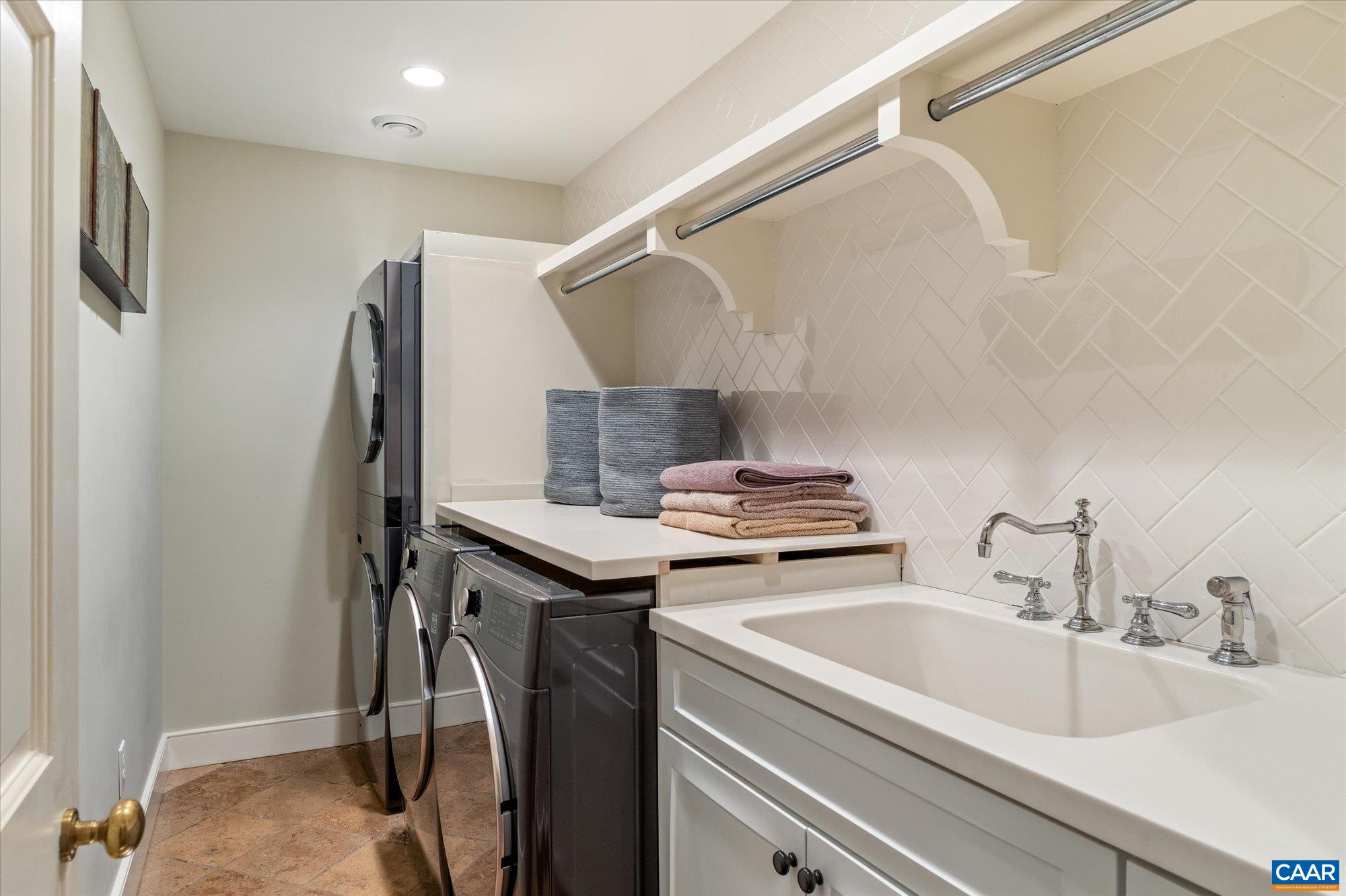 2215 Blue Ridge Lane Charlottesville, VA 22901 - Photo 32 of 56 Gallery Image 32