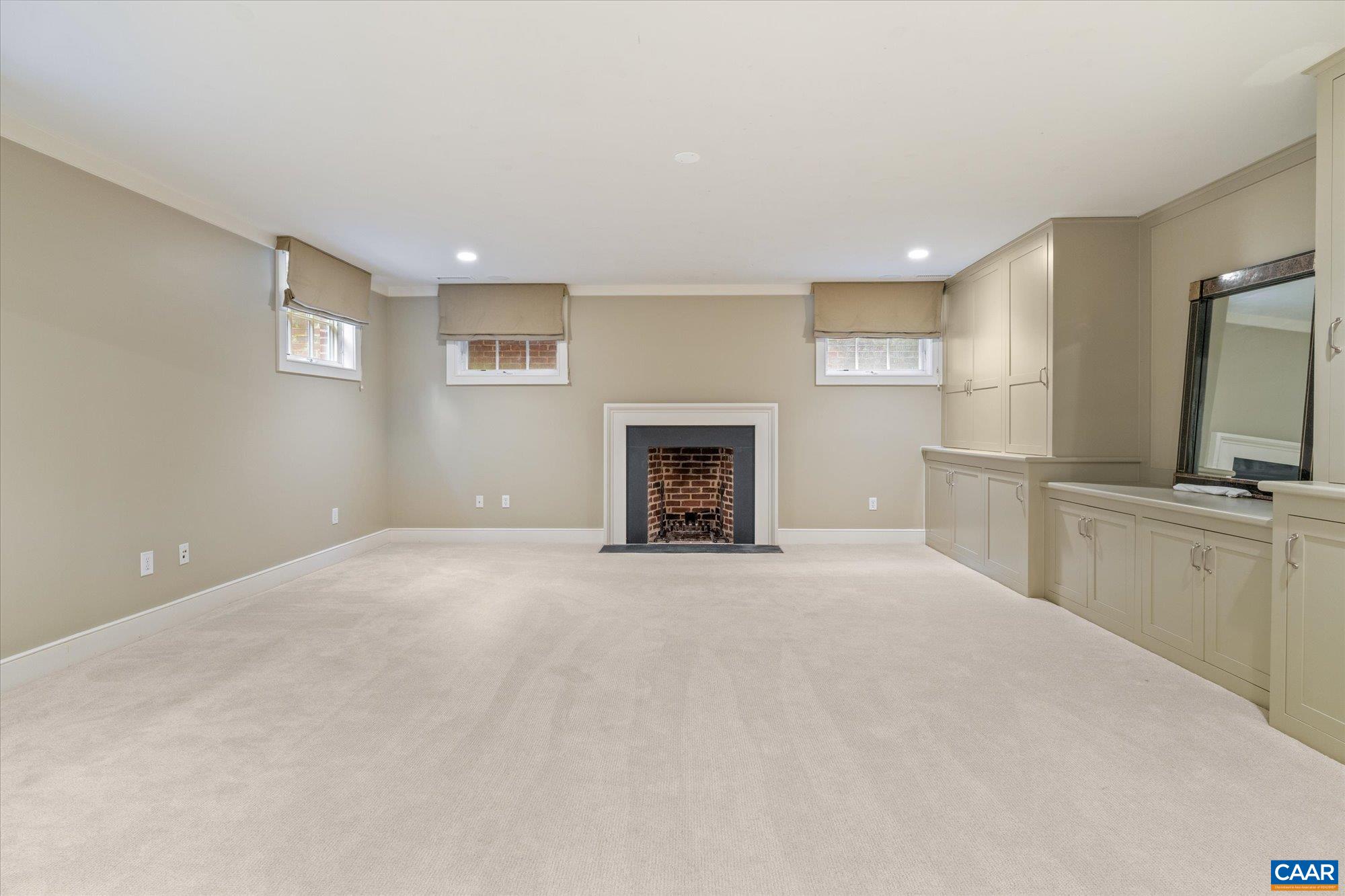 2215 Blue Ridge Lane Charlottesville, VA 22901 - Photo 33 of 56 Gallery Image 33