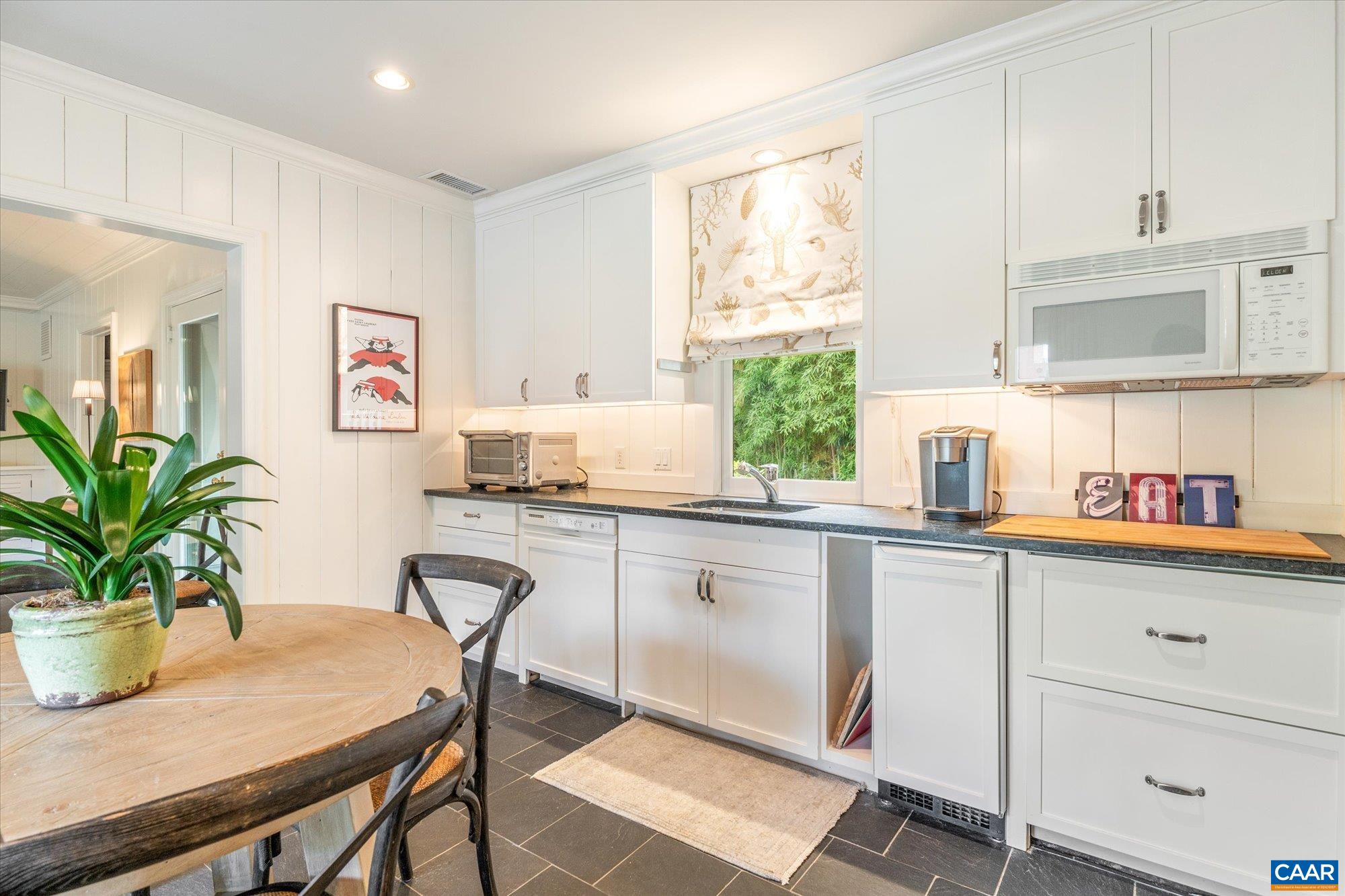 2215 Blue Ridge Lane Charlottesville, VA 22901 - Photo 43 of 56 Gallery Image 43