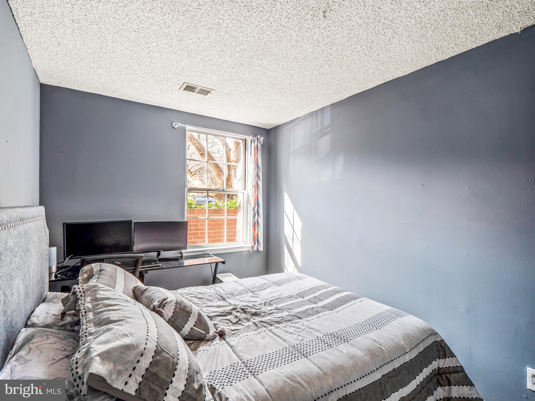 3802 Green Ridge Court, Unit 101 Fairfax, VA 22033 - Photo 11 of 21