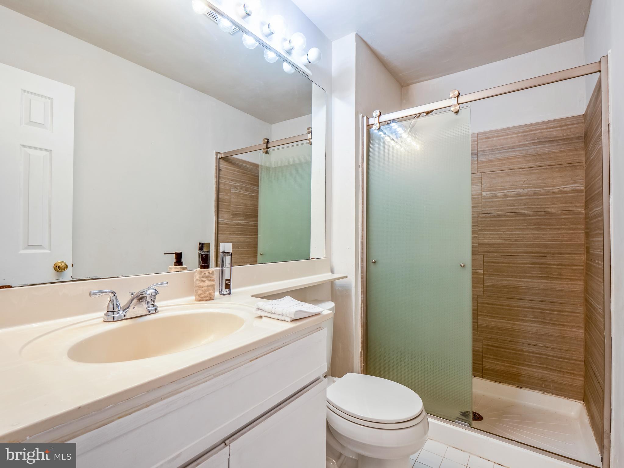 3802 Green Ridge Court, Unit 101 Fairfax, VA 22033 - Photo 12 of 21
