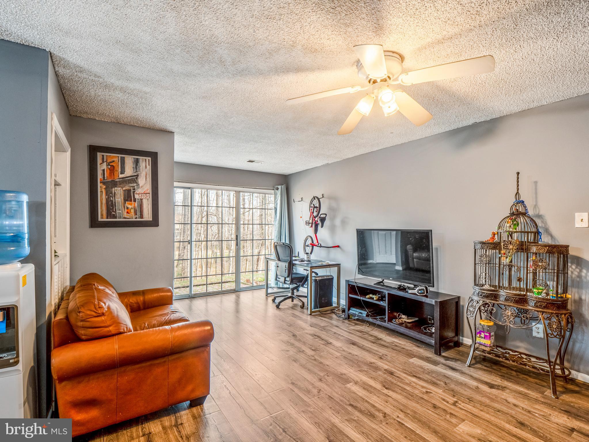 3802 Green Ridge Court, Unit 101 Fairfax, VA 22033 - Photo 3 of 21