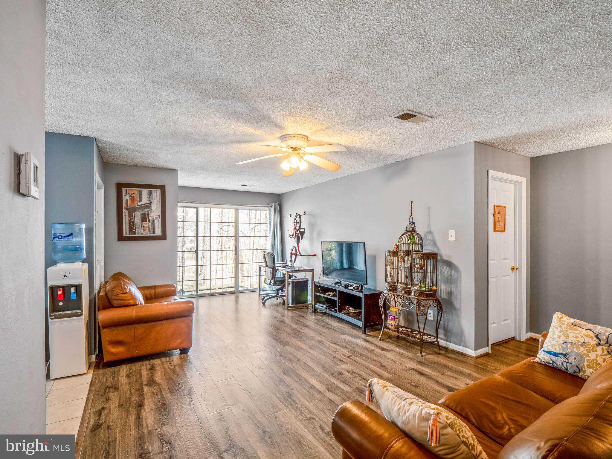 3802 Green Ridge Court, Unit 101 Fairfax, VA 22033 - Photo 4 of 21