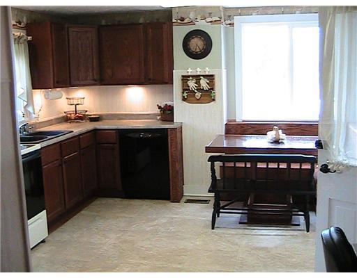 3193 Ballentine Pike Springfield, OH 45502 - Photo 2 of 14