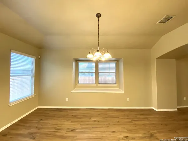 $1,950 | 12647 Point Summit, San Antonio, TX 78253