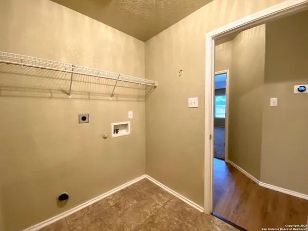 $1,950 | 12647 Point Summit, San Antonio, TX 78253