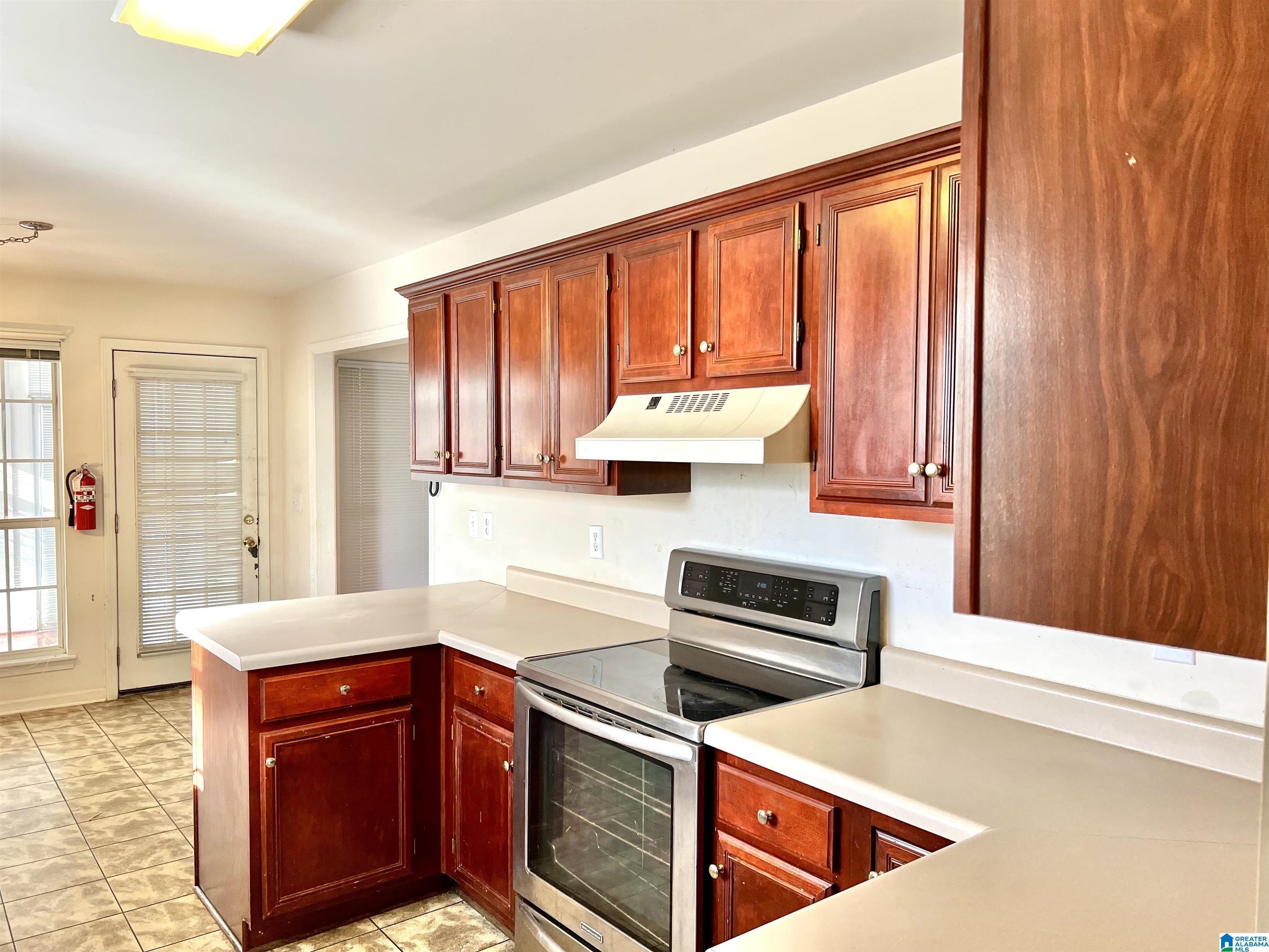 1536 Oliver Road Leeds, AL 35094 - Photo 8 of 41