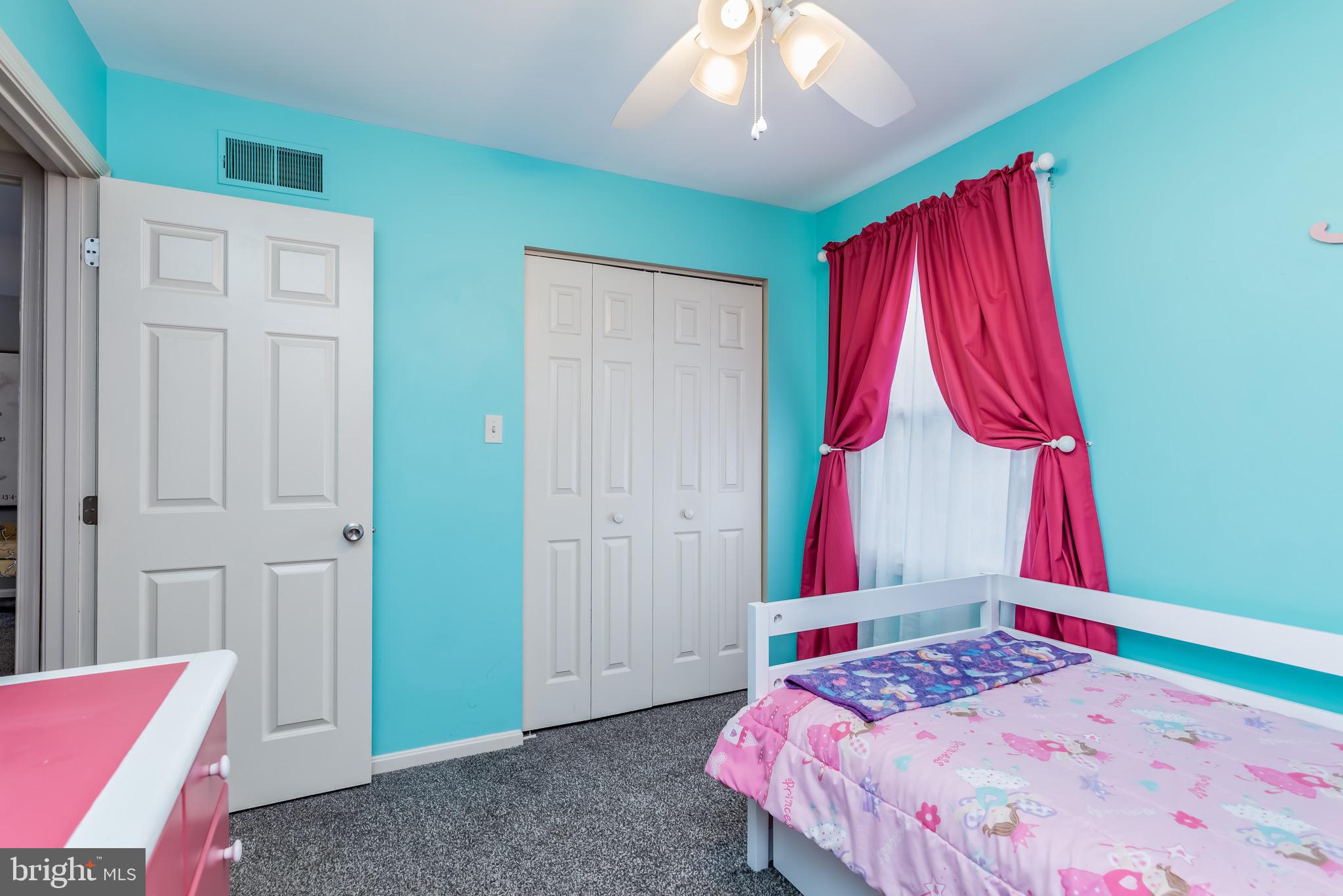 47 Old Farm Road Camp Hill, PA 17011 - Photo 23 of 37
