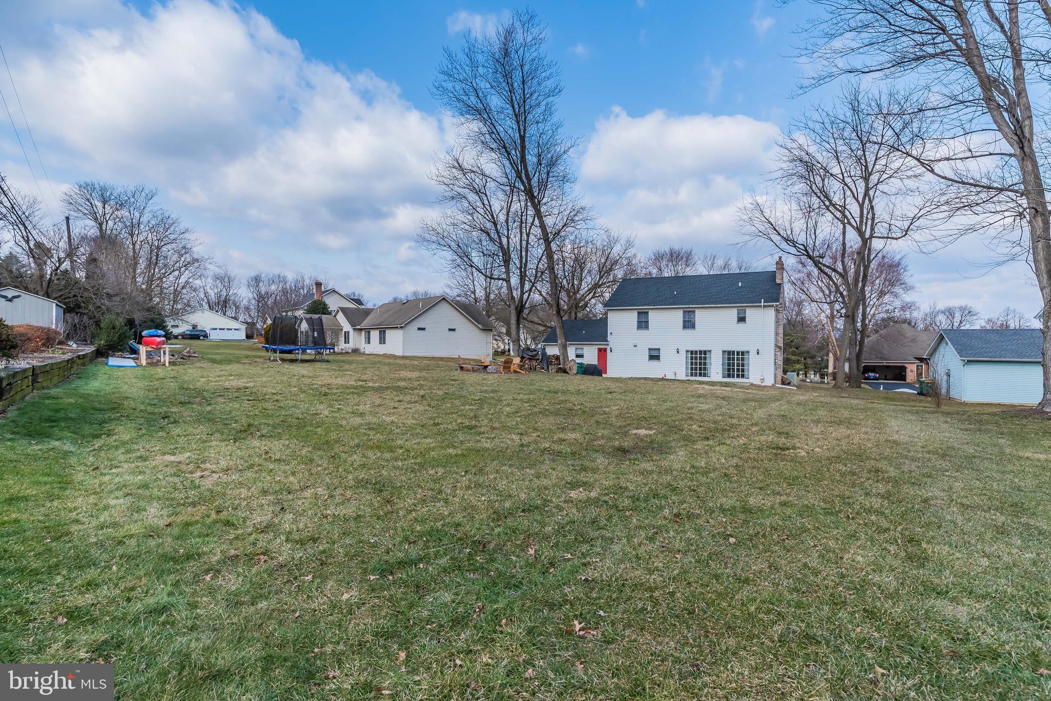 47 Old Farm Road Camp Hill, PA 17011 - Photo 34 of 37