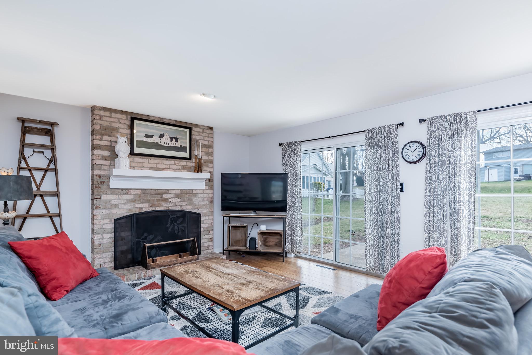 47 Old Farm Road Camp Hill, PA 17011 - Photo 7 of 37
