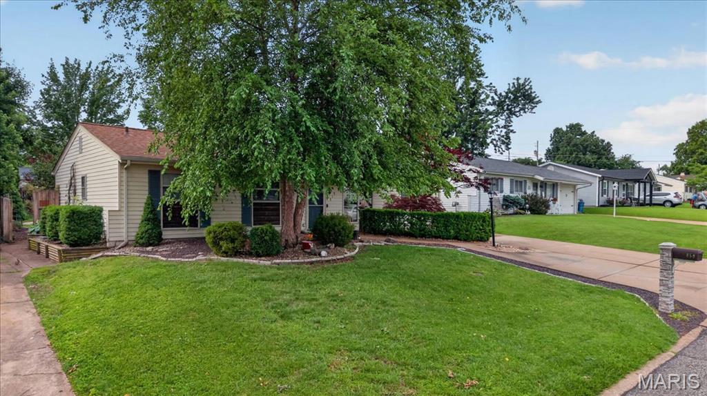 858 Morningside Lane Arnold, MO 63010 - Photo 27 of 34
