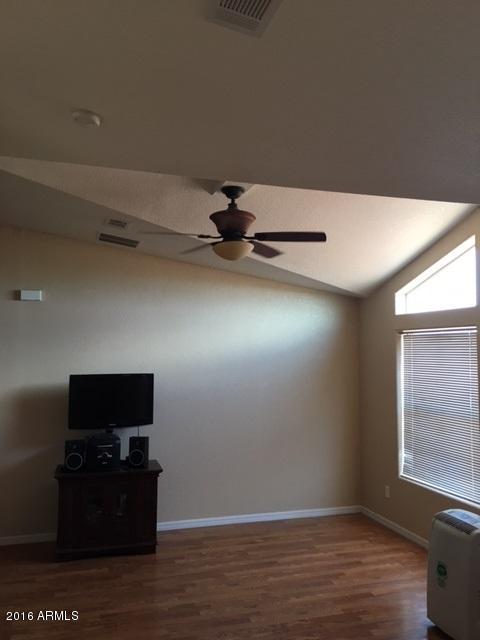 0 Turquoise Ranch Road, Unit 26B Winslow, AZ 86047 - Photo 3 of 36 Living Room