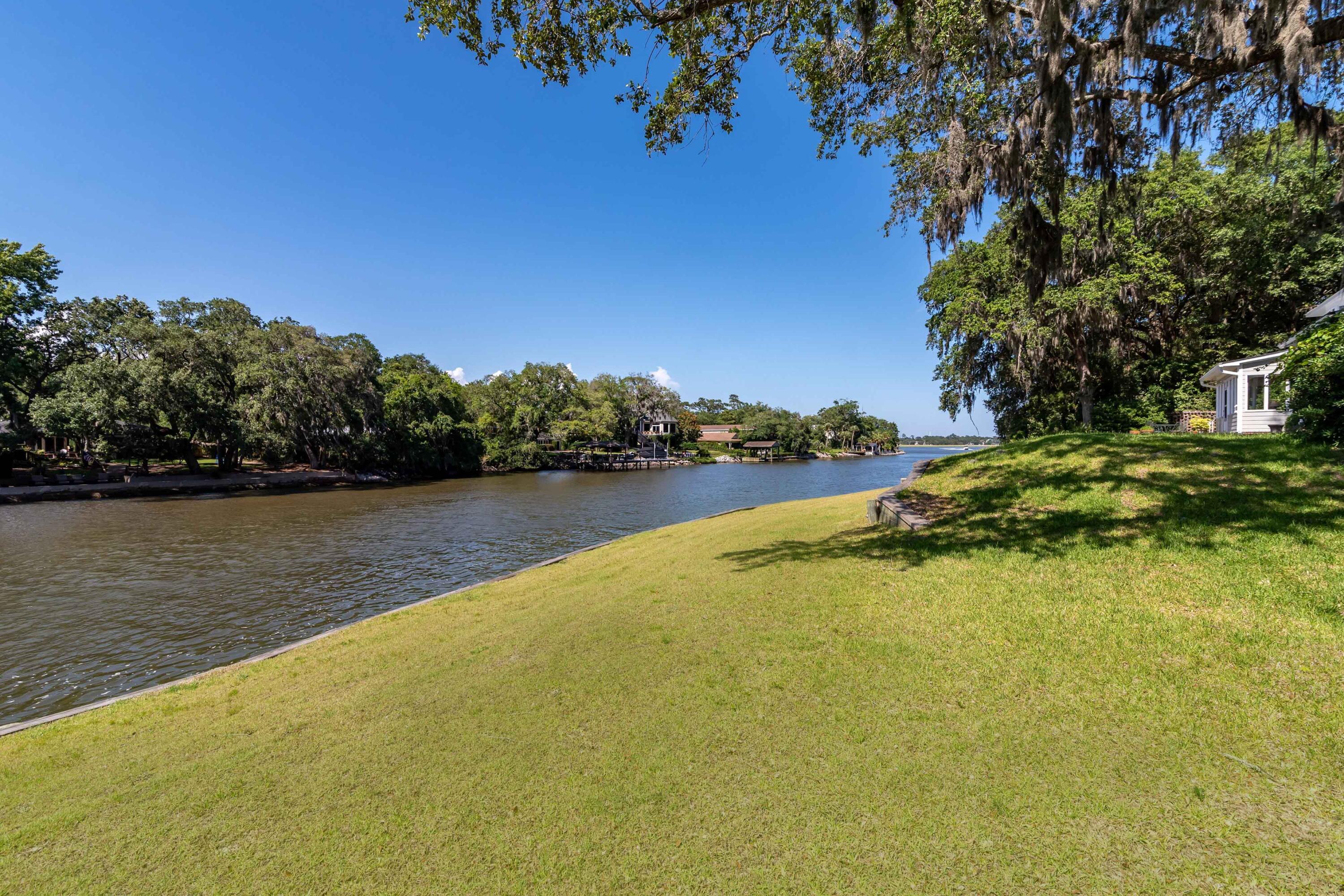 2162 Wappoo Hall Road Charleston, SC 29412 - Photo 17 of 88 Gallery Image 17