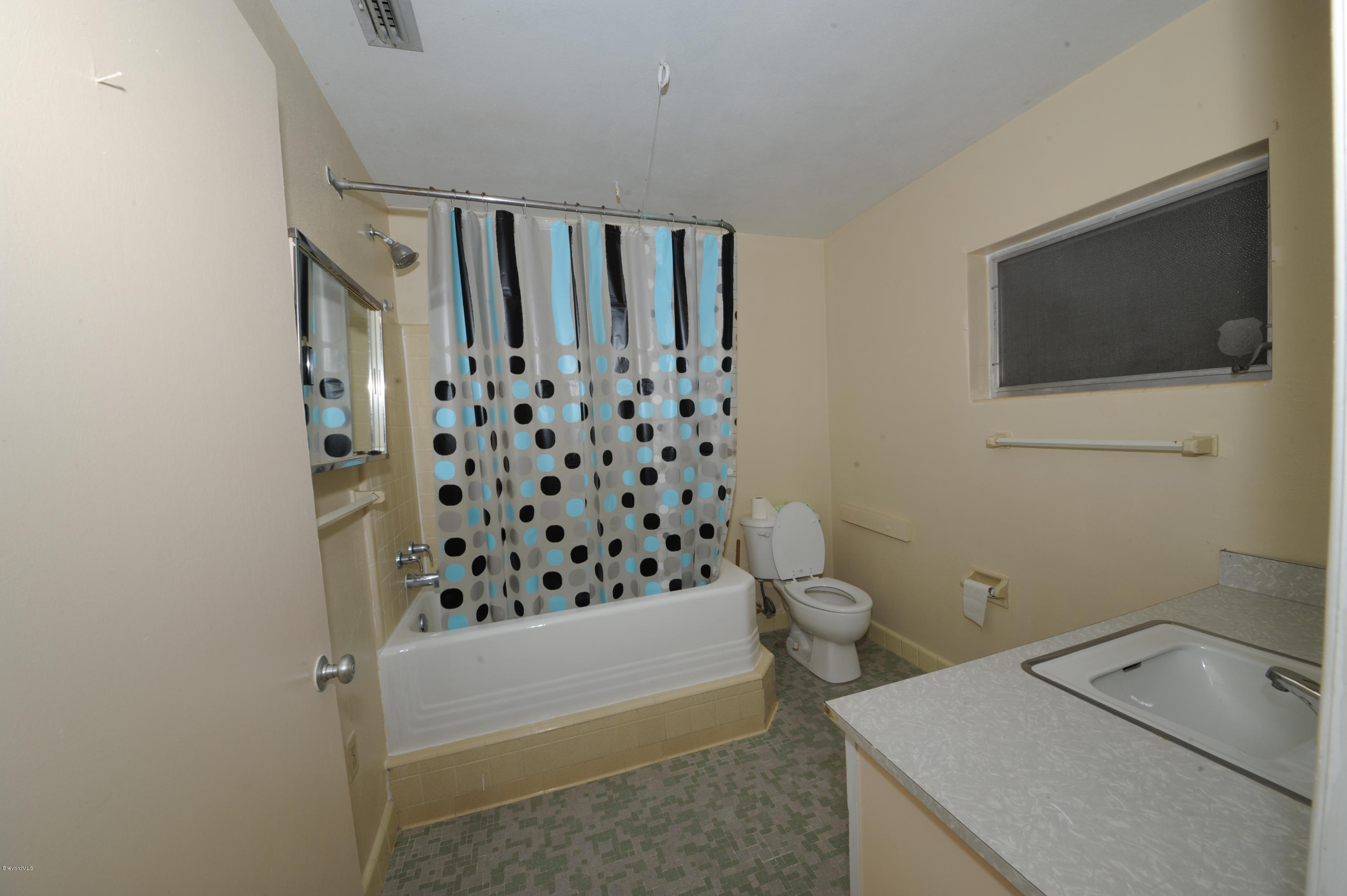 1014 Woodlawn Road Rockledge, FL 32955 - Photo 18 of 42 Master Bath - Tub/Shower