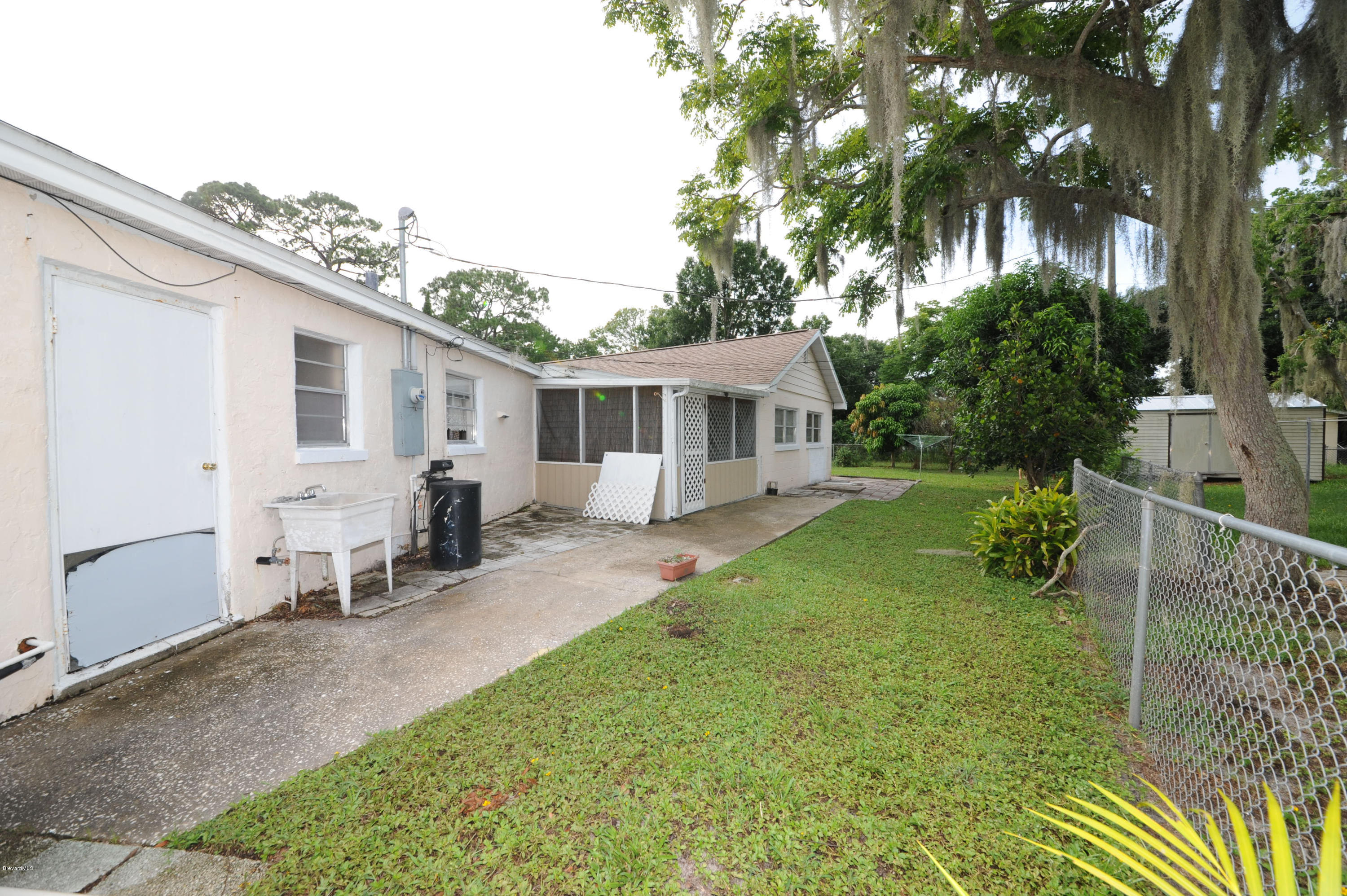 1014 Woodlawn Road Rockledge, FL 32955 - Photo 32 of 42 Backyard View - Southeast side