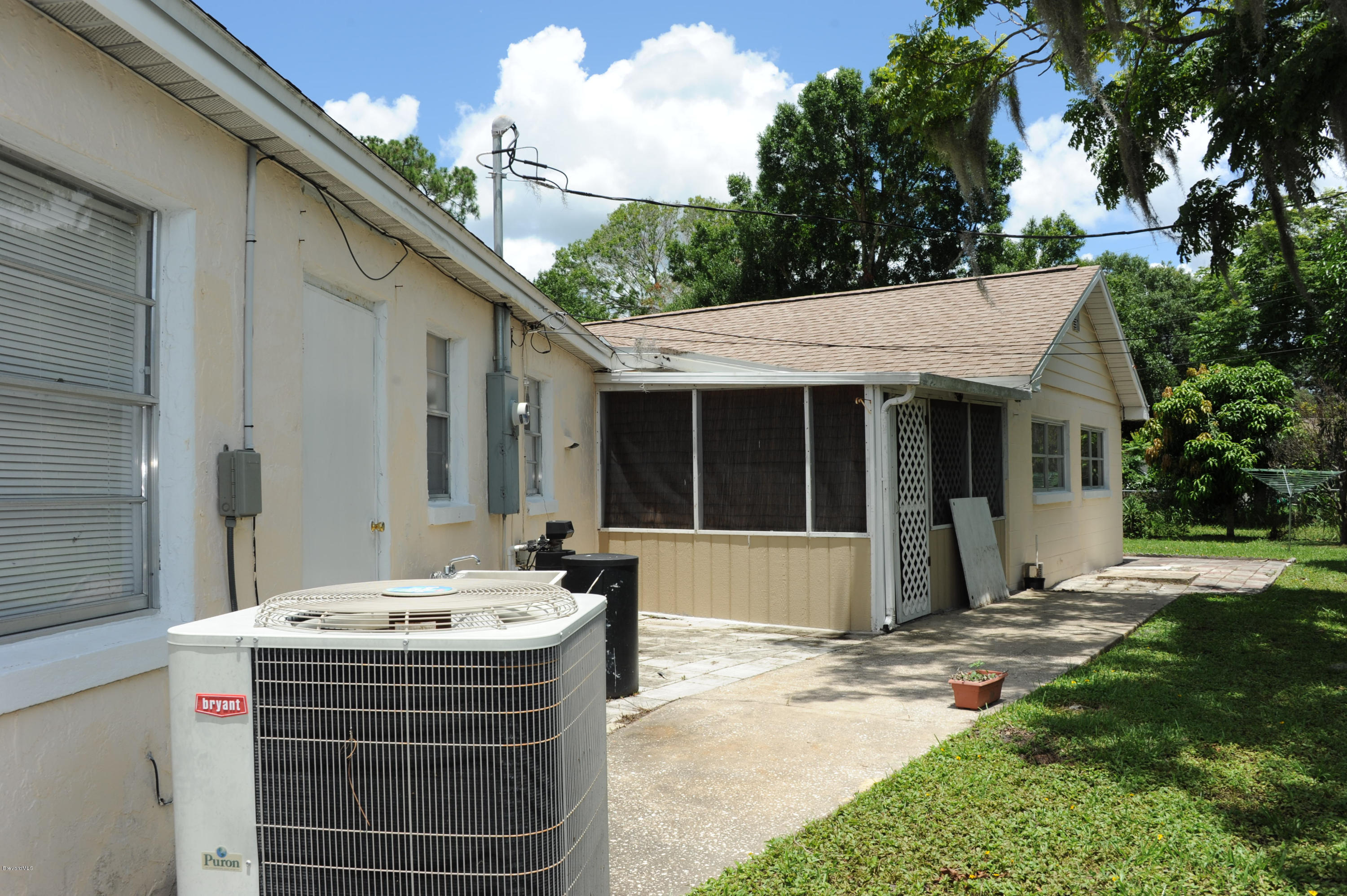 1014 Woodlawn Road Rockledge, FL 32955 - Photo 42 of 42 Back - Southeast Side