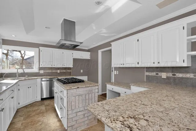 $445,000 | 7716 White Plains Avenue, Amarillo, TX 79121