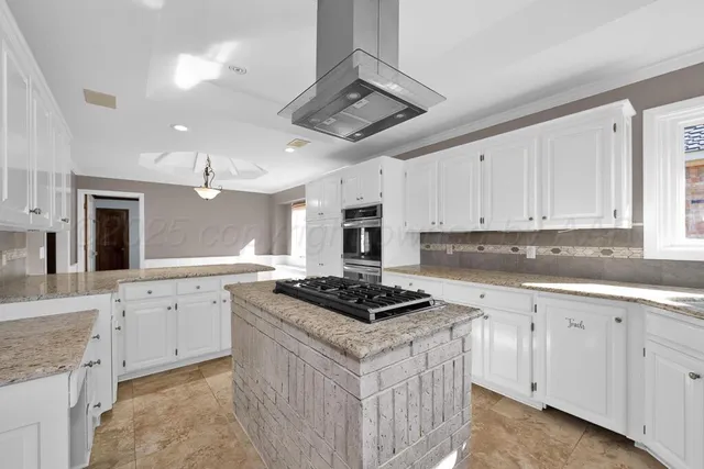 $445,000 | 7716 White Plains Avenue, Amarillo, TX 79121