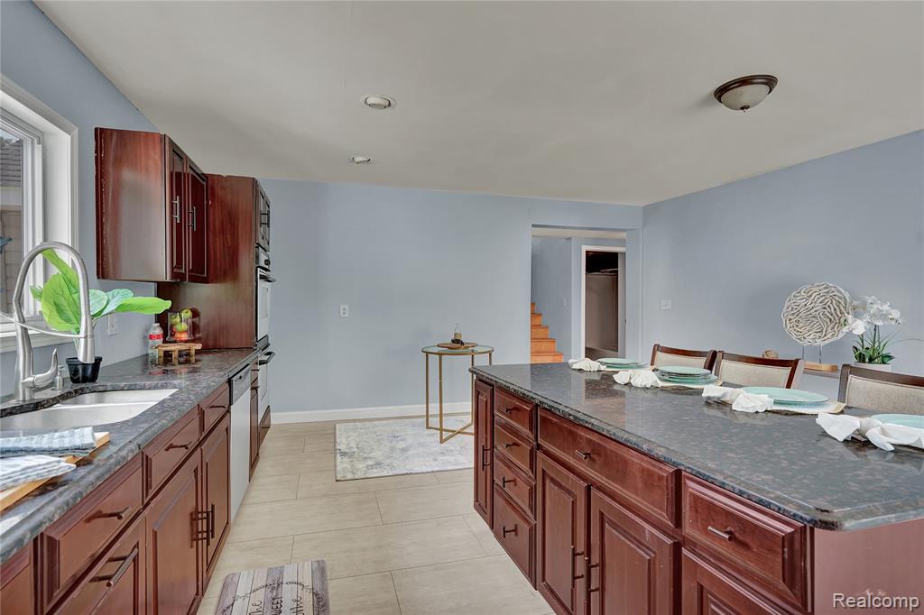 914 Chartier Road Marine City, MI 48039 - Photo 16 of 30