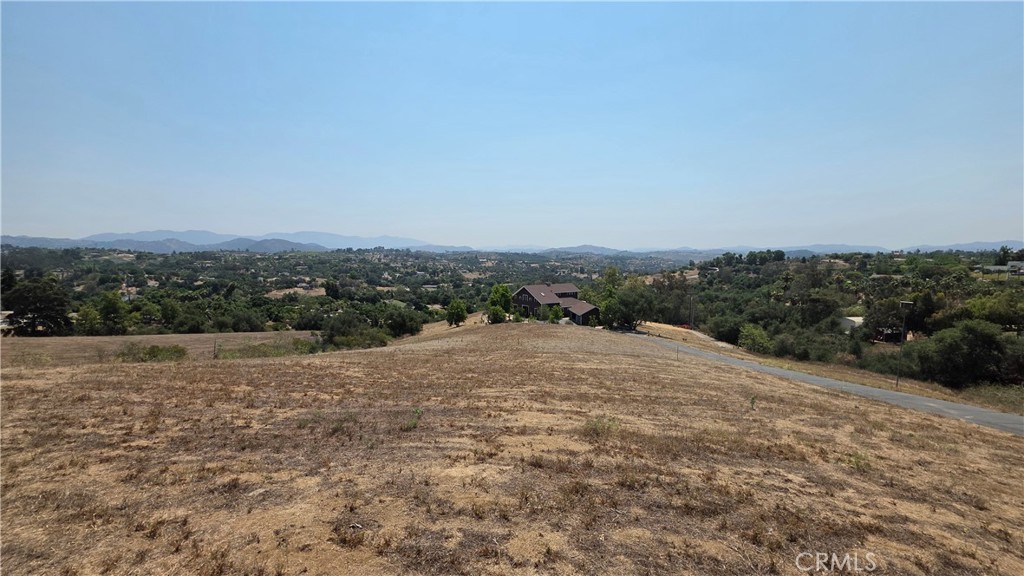 4140 Meredith Road Fallbrook, CA 92028 - Photo 2 of 12