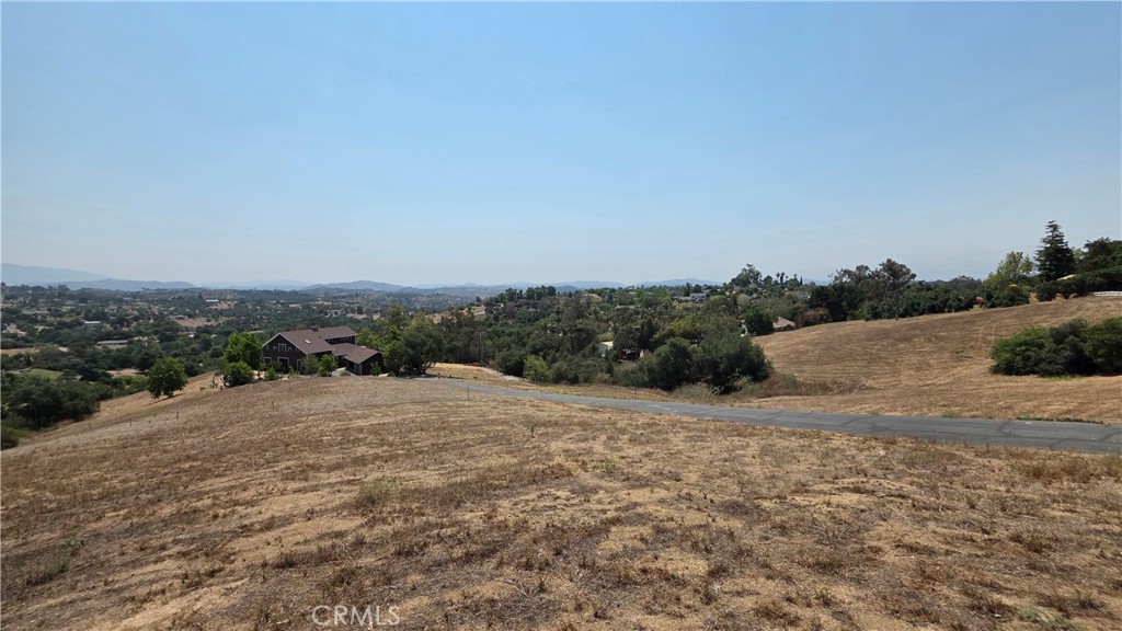 4140 Meredith Road Fallbrook, CA 92028 - Photo 7 of 12 a street view