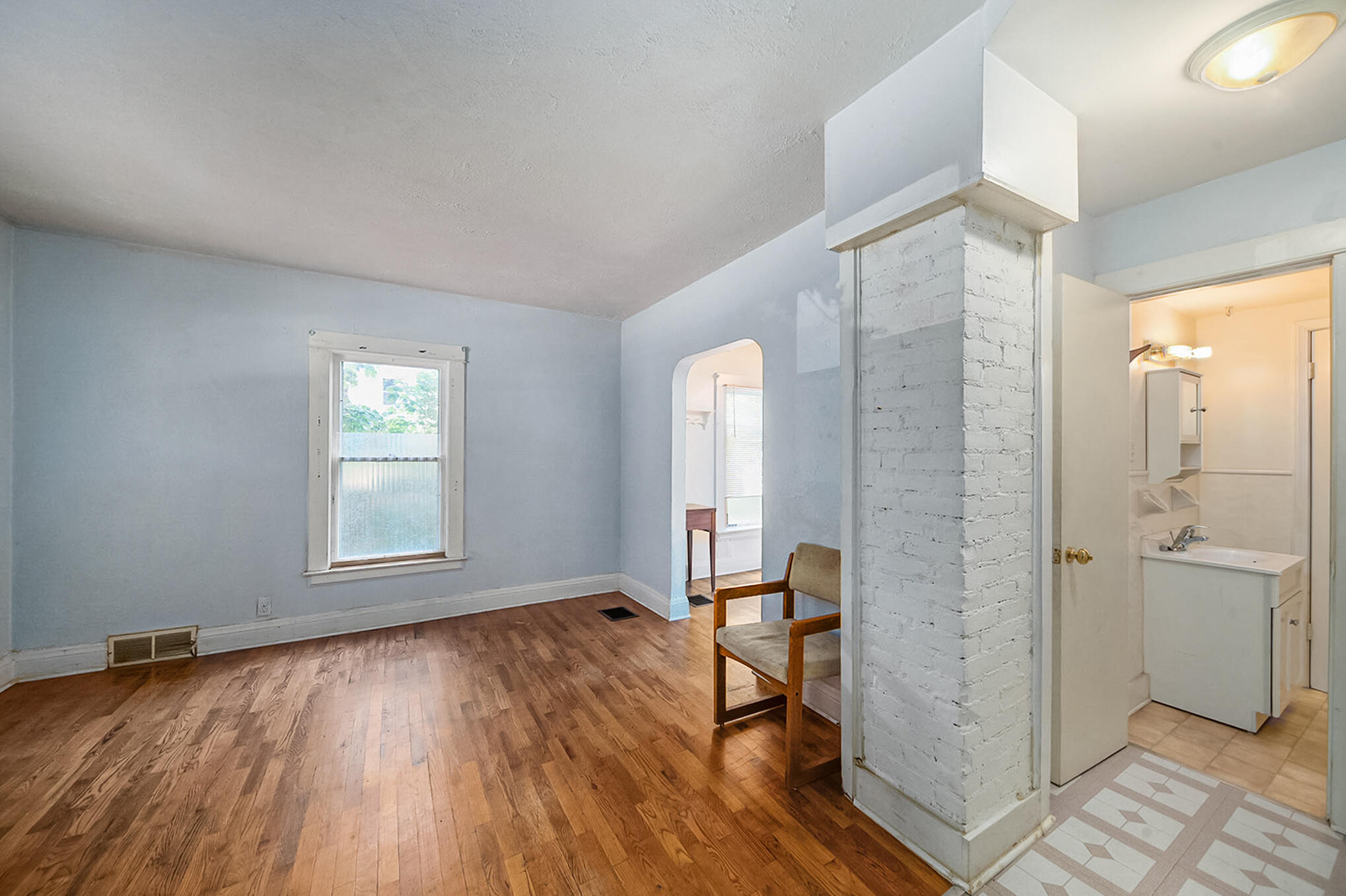 911 Reed Avenue Kalamazoo, MI 49001 - Photo 3 of 16 Converted