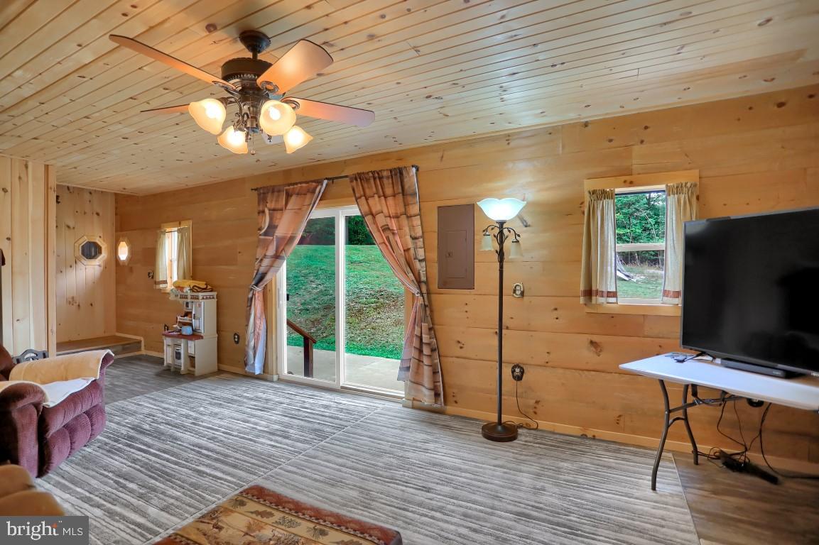 459 Rupp Road Elliottsburg, PA 17024 - Photo 3 of 35 Gallery Image 3