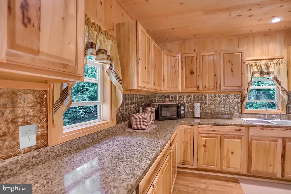 459 Rupp Road Elliottsburg, PA 17024 - Photo 7 of 35 Gallery Image 7