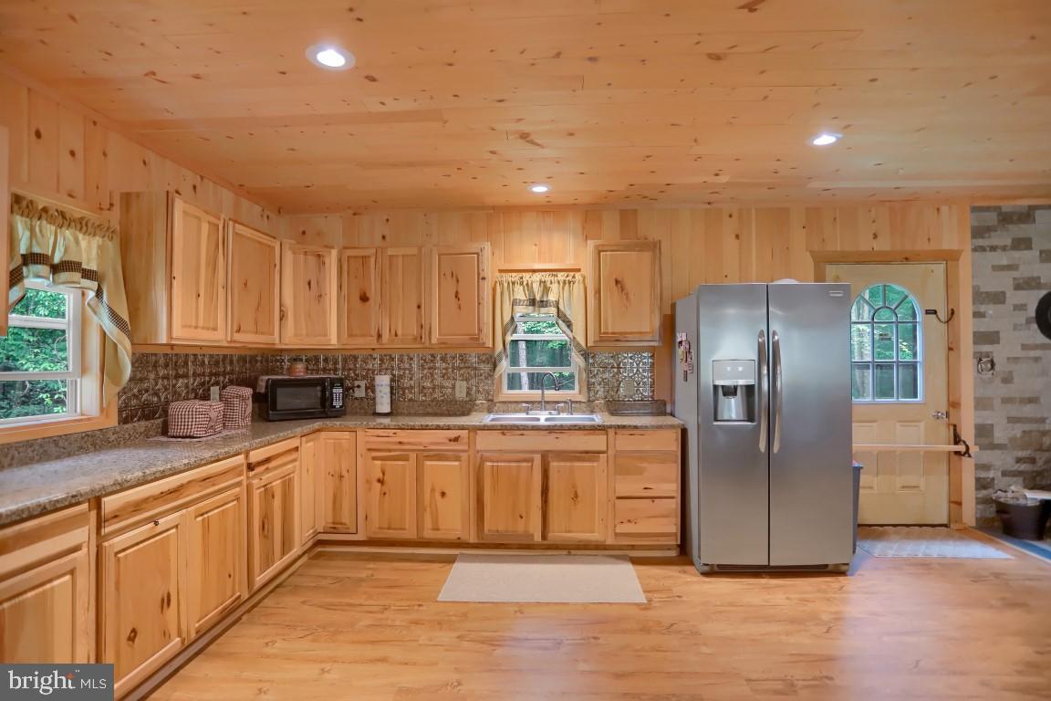 459 Rupp Road Elliottsburg, PA 17024 - Photo 8 of 35 Gallery Image 8