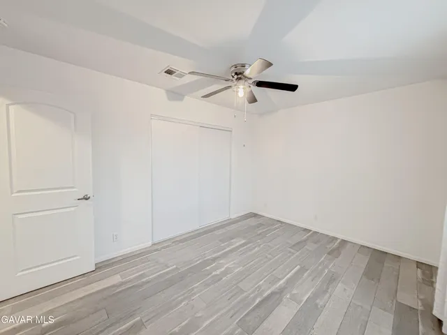 $500,000 | 42351 52nd Street West, Lancaster, CA 93536